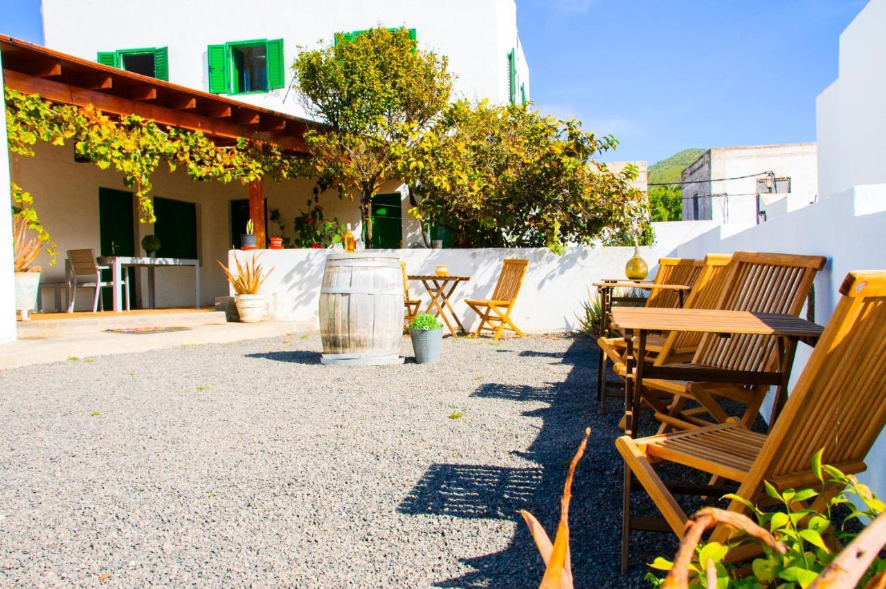 Casa Abuela Elena Hotel Haria Ngoại thất bức ảnh